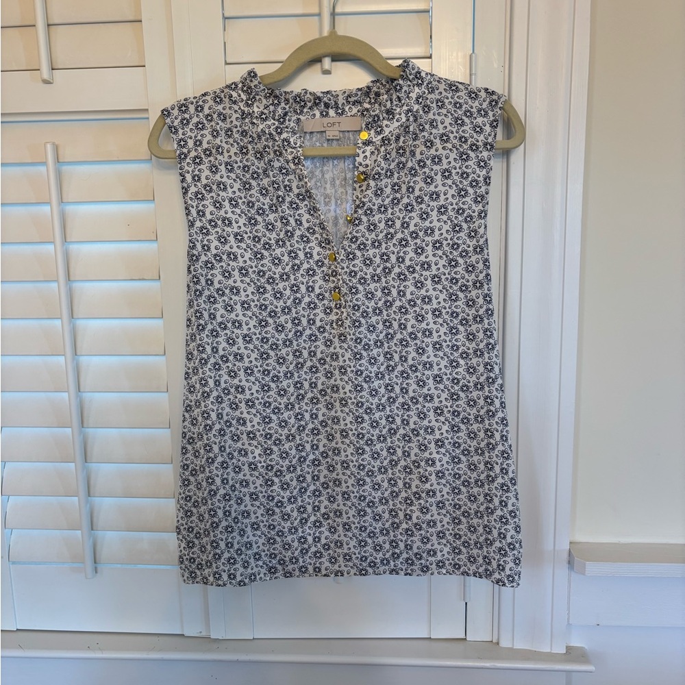 LOFT Women's Floral Sleeveless Top - Blue